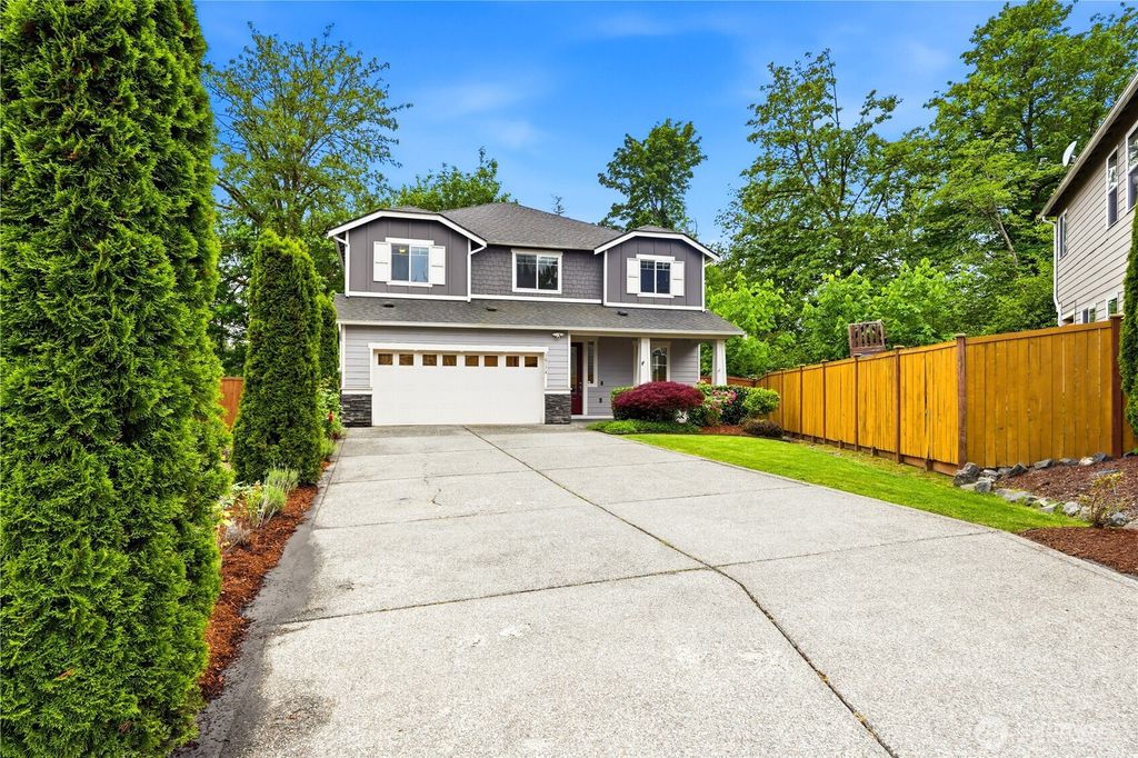 Photo of 10174 35th Place NE, Lake Stevens, WA 98258 (MLS # 2529593)