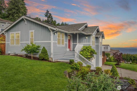 Photo of 2790 Chambers Bay Drive, Steilacoom, WA 98388 (MLS # 2535950)