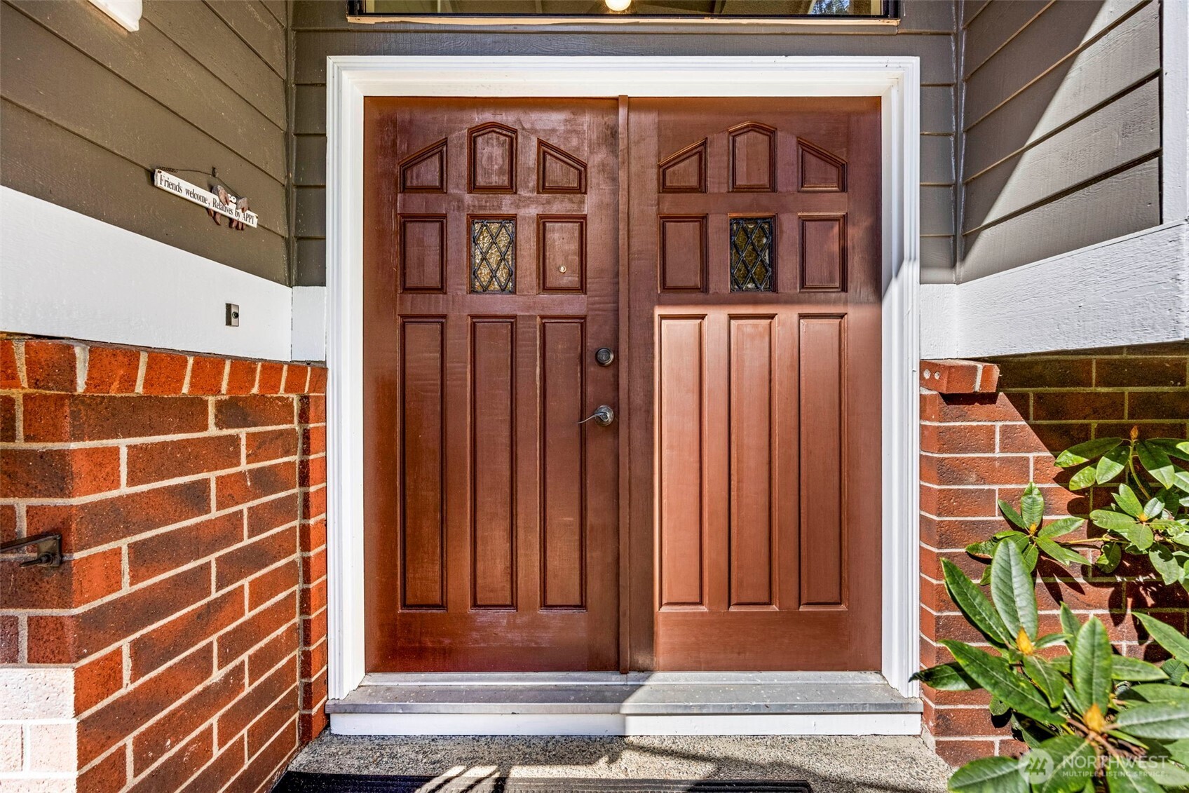 1840 NW Marmot Circle