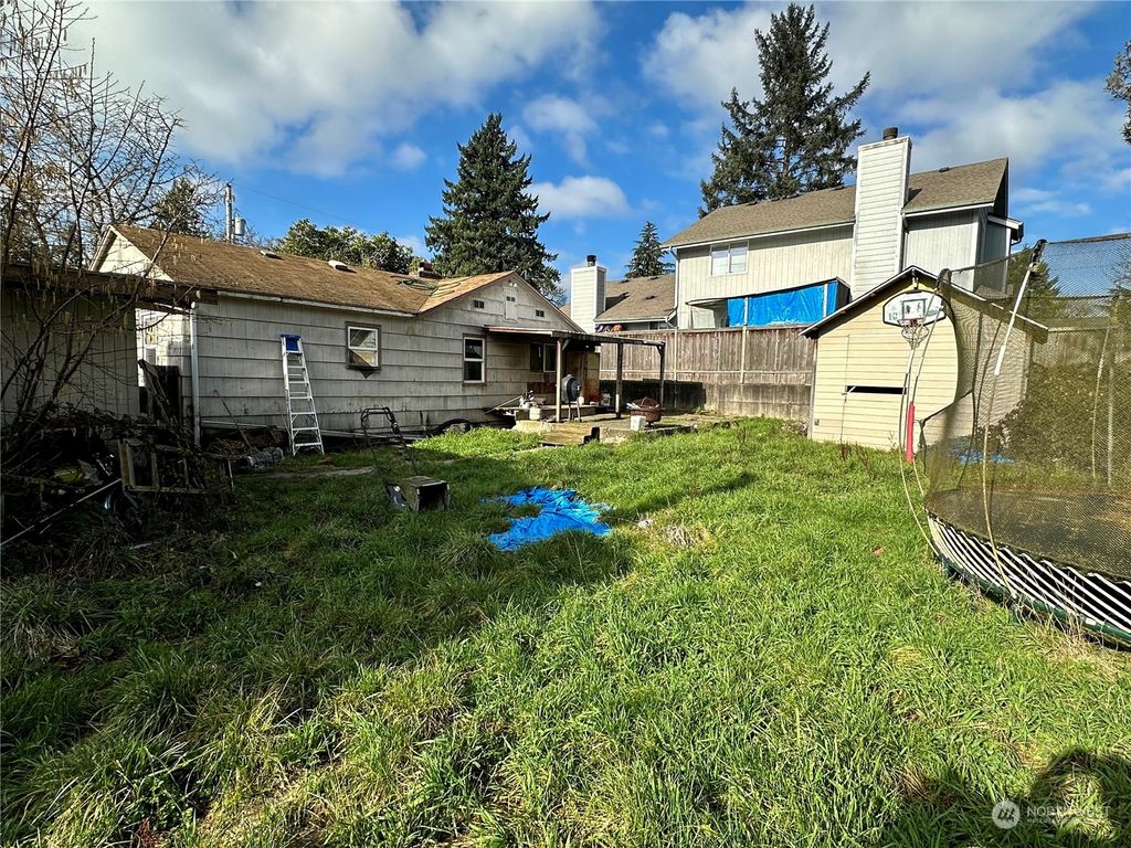 listing image 9360360518589764918