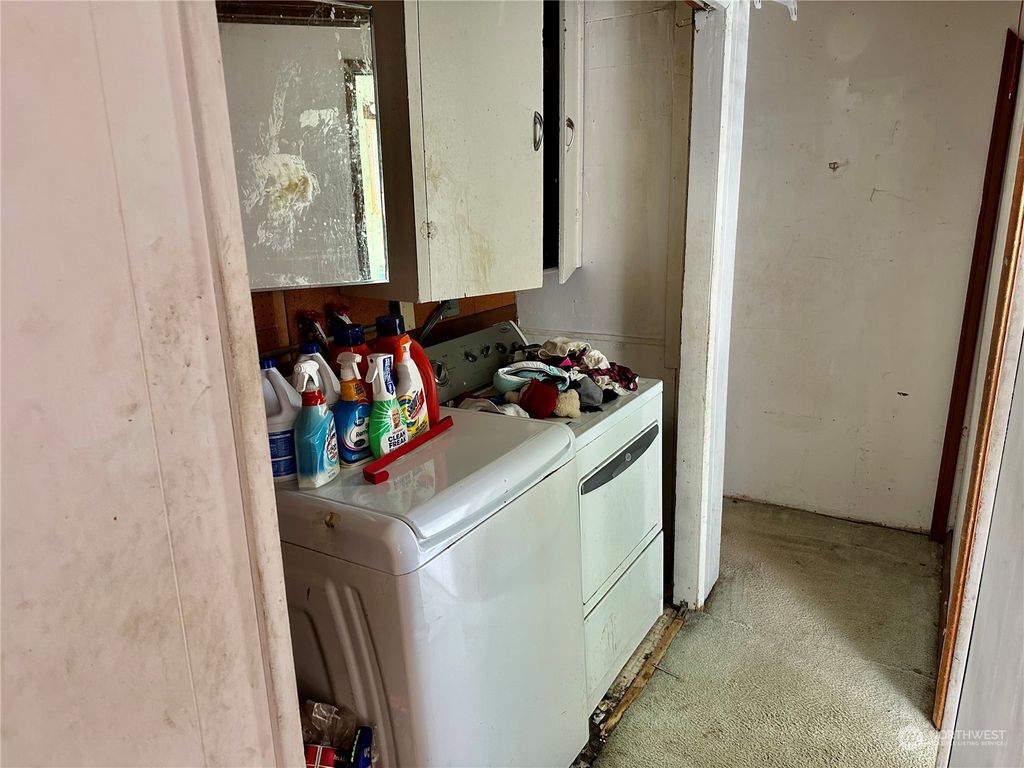 listing image 9369401920811860597