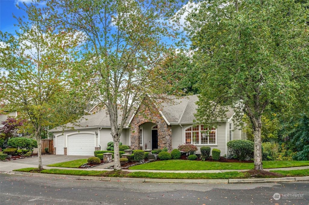 Photo of 3421 NE 23rd Place, Renton, WA 98056 (MLS # 2173451)