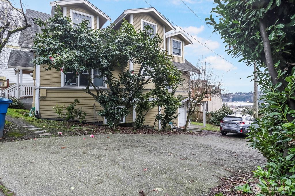 Photo of 2071 Gilman Drive W, Seattle, WA 98119 (MLS # 2478363)