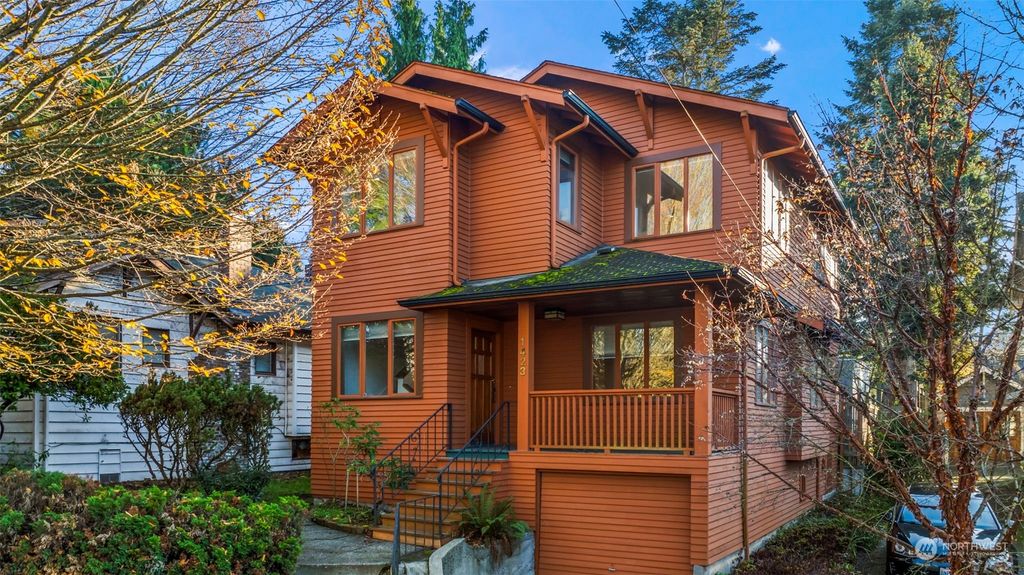 Photo of 1423 N 54th Street, Seattle, WA 98103 (MLS # 2320212)
