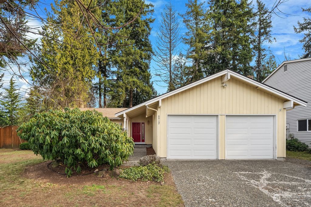 Photo of 6912 119th Avenue NE, Kirkland, WA 98033 (MLS # 2192317)