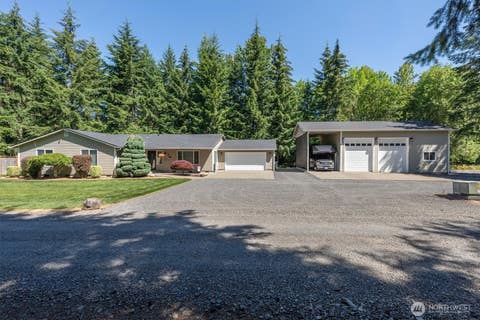 Photo of 136 Jean Road, Chehalis, WA 98532 (MLS # 2544351)