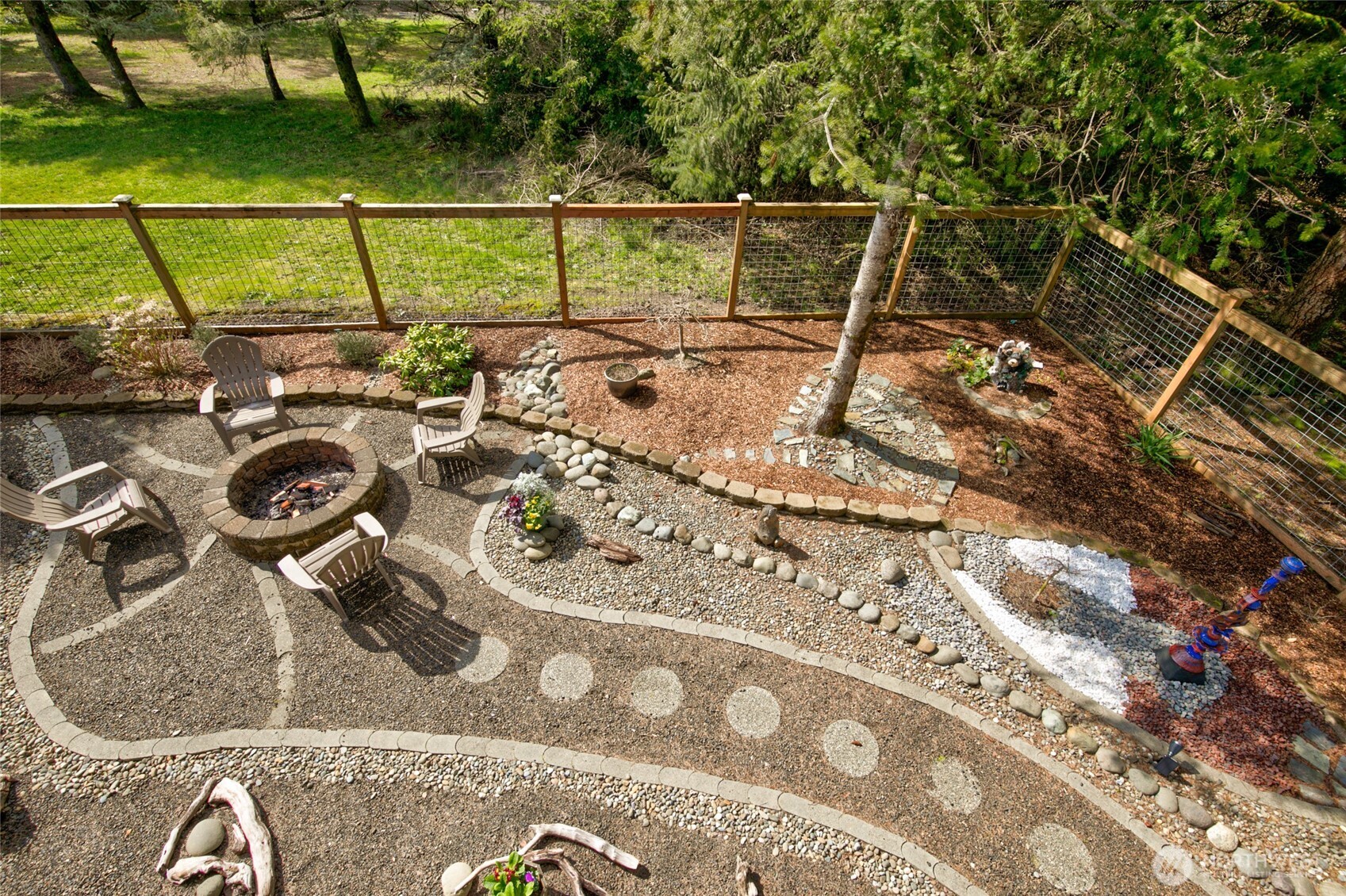 125 Sunrise Avenue SE