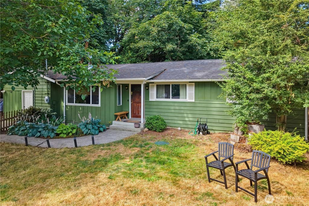 Photo of 37231 40th Avenue S, Auburn, WA 98001 (MLS # 2557135)