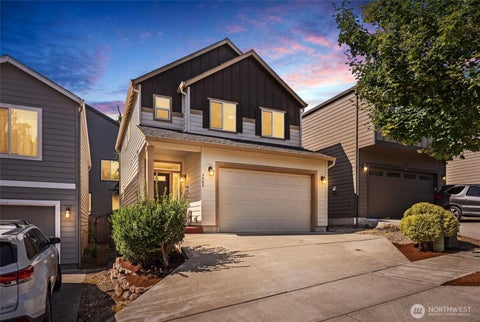 Photo of 3302 NE 43rd Place, Vancouver, WA 98661 (MLS # 2584321)