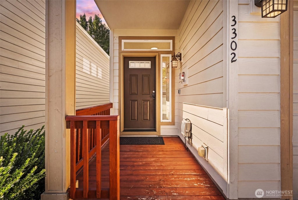 Photo of 3302 NE 43rd Place, Vancouver, WA 98661 (MLS # 2584321)