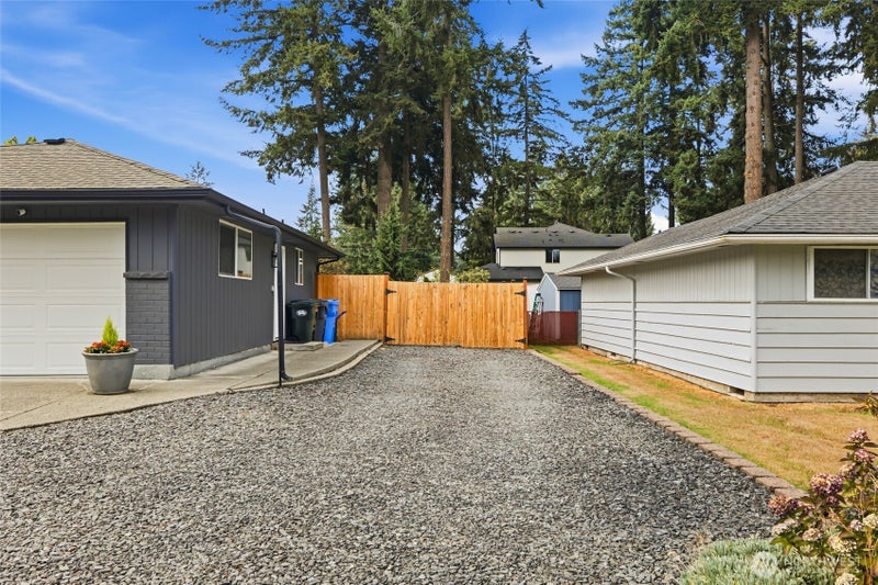14924 16th Avenue Ct S