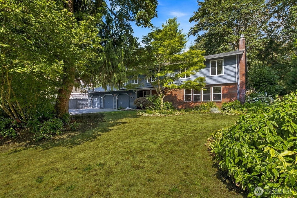 Photo of 28222 183rd Avenue SE, Kent, WA 98042 (MLS # 2575213)