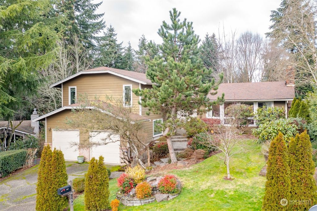 Photo of 6156 NE 194th Place, Kenmore, WA 98028 (MLS # 2320213)