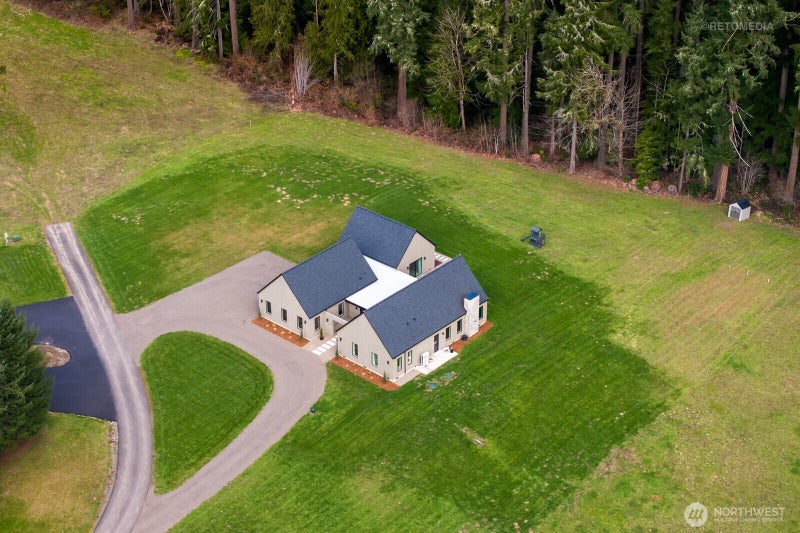 210 Eagle Court
