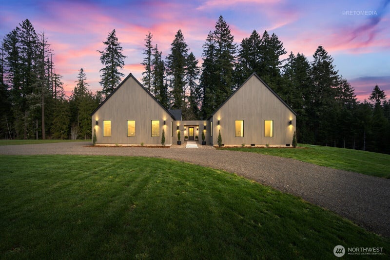 210 Eagle Court