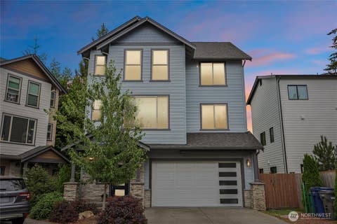 Photo of 4314 137th Place SW, Lynnwood, WA 98087 (MLS # 2560792)