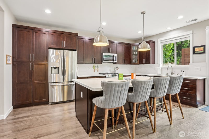 4314 137th Place SW