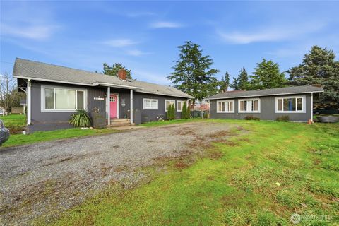 Photo of 2124 Woburn Street, Bellingham, WA 98229 (MLS # 2490486)