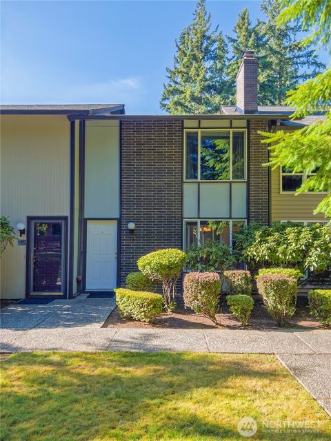 Photo of 1717 150th Avenue SE #31, Bellevue, WA 98007 (MLS # 2494499)