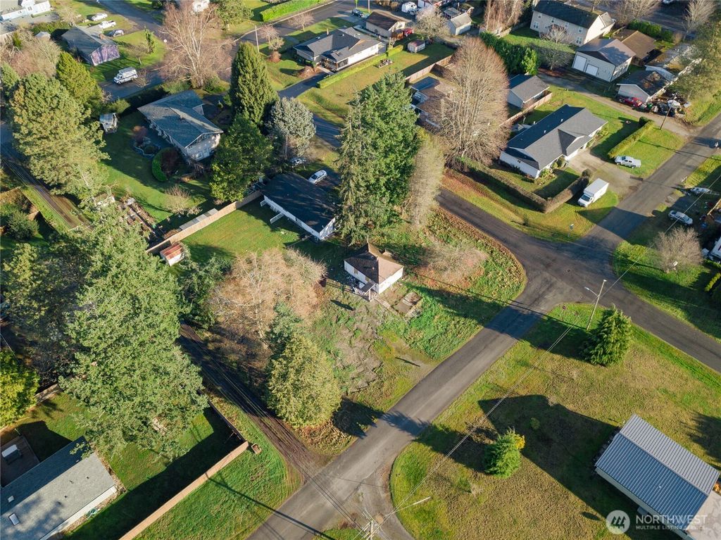 Photo of 1191 Garfield Avenue, Blaine, WA 98230 (MLS # 2465306)