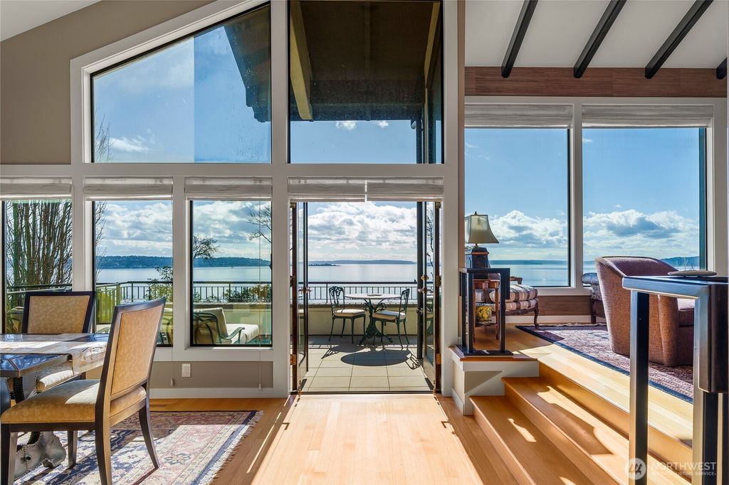 Photo of 1640 Magnolia Boulevard W, Seattle, WA 98199 (MLS # 2469138)