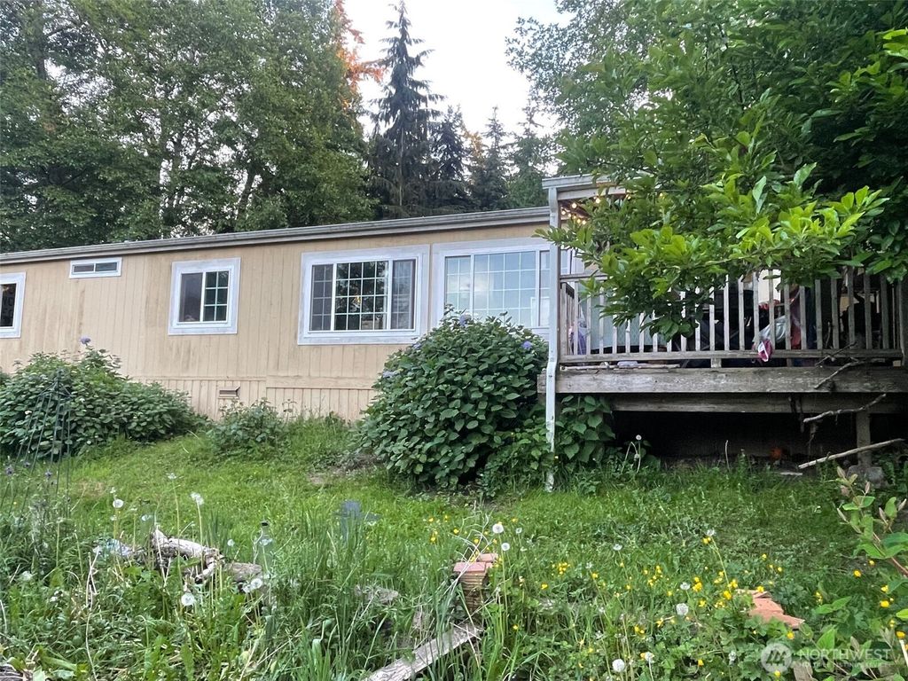 Photo of 1870 Dusty Lane, Freeland, WA 98249 (MLS # 2526207)