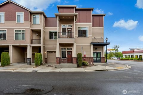 Photo of 4020 NE 3rd Place #B, Renton, WA 98056 (MLS # 2379107)