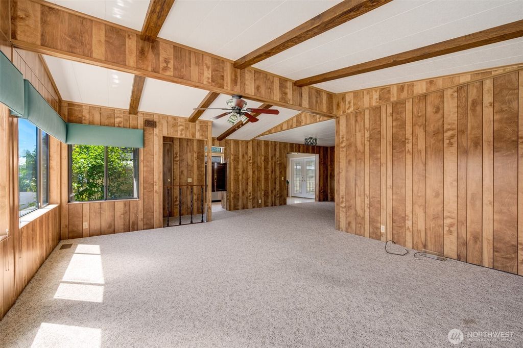 Photo of 11436 SE 208th Street #123, Kent, WA 98031 (MLS # 2393724)