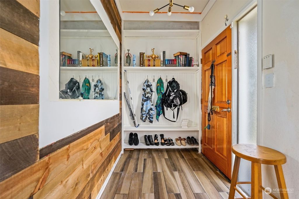 Photo of 2220 State Street, Everett, WA 98201 (MLS # 2279156)