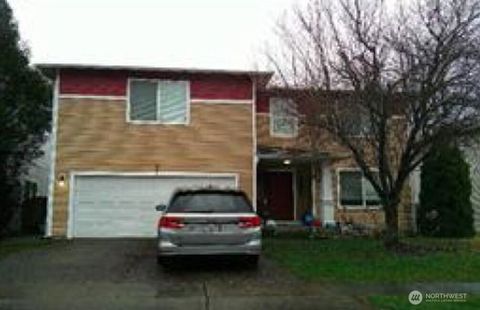 Photo of 18529 94th Avenue E, Puyallup, WA 98375 (MLS # 2508372)