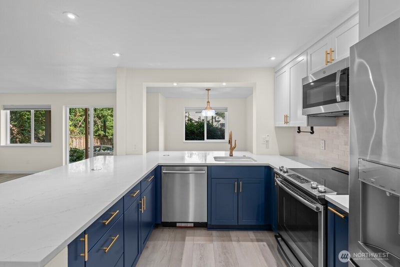9910 NE 137th Street C111