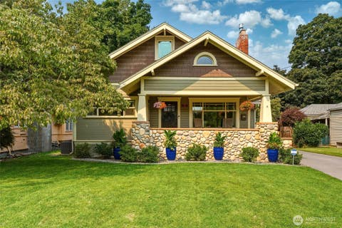 Photo of 616 S 2nd Avenue, Walla Walla, WA 99362 (MLS # 2558860)
