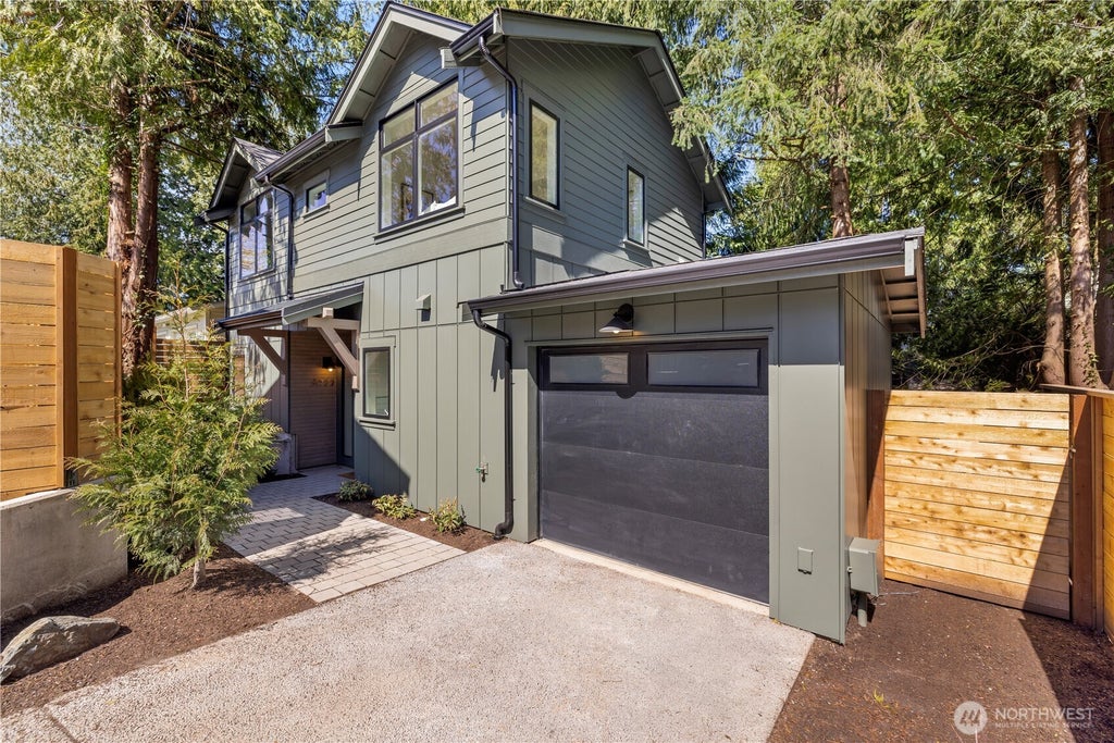 Photo of 3022 NE 95th Street, Seattle, WA 98115 (MLS # 2585618)