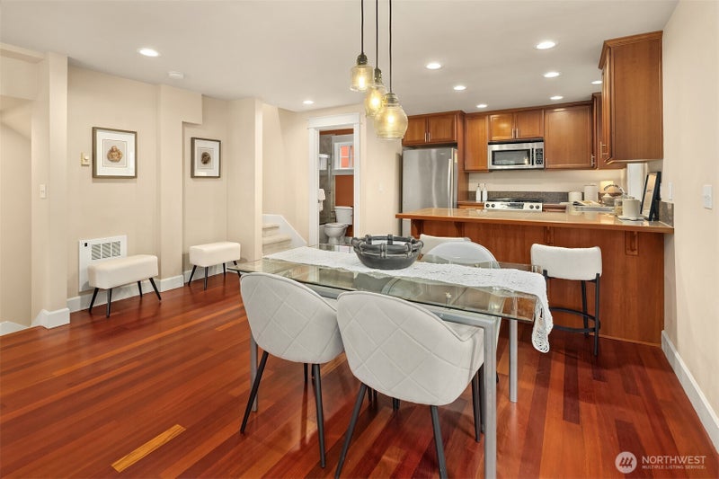 118 NW 39th Street B