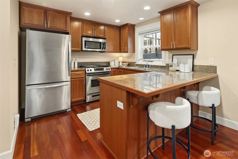 118 NW 39th Street B
