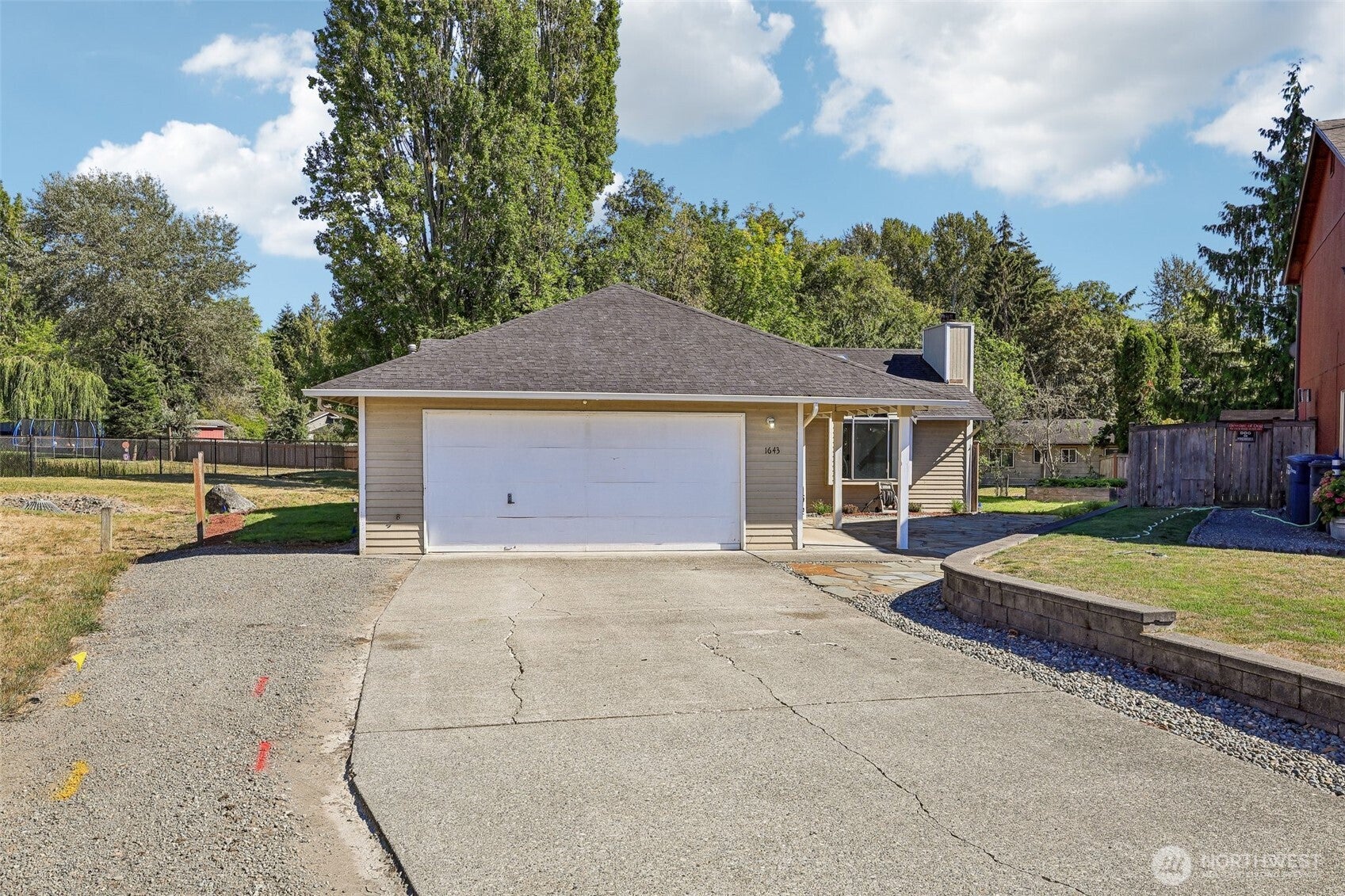 1643 S 245th Place