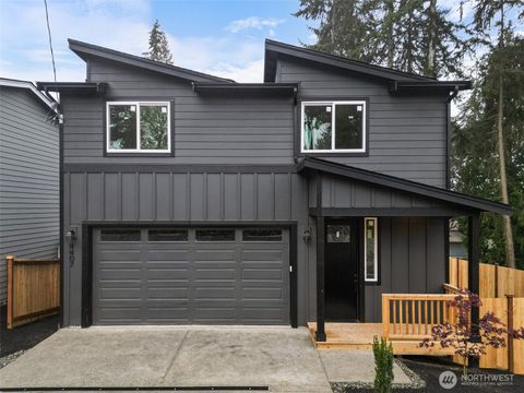 Photo of 4407 Federal Avenue, Everett, WA 98201 (MLS # 2520807)