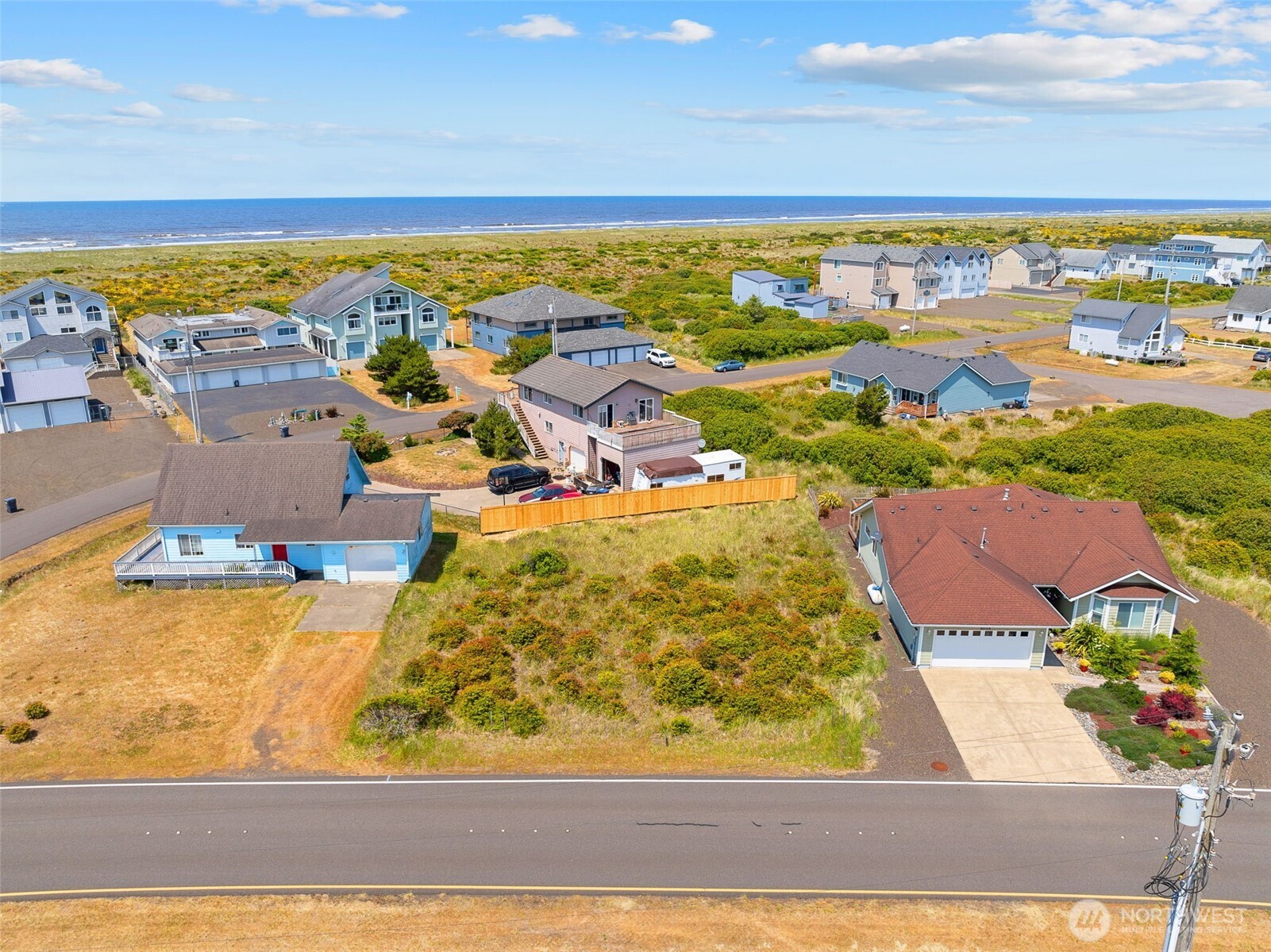 1037 Ocean Shores Boulevard SW
