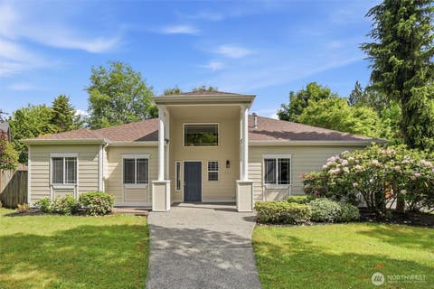 Photo of 12604 32nd Street NE, Lake Stevens, WA 98258 (MLS # 2555864)