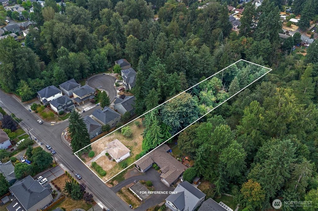 Photo of 15031 78th Ave NE Ave, Kenmore, WA 98028 (MLS # 2425369)