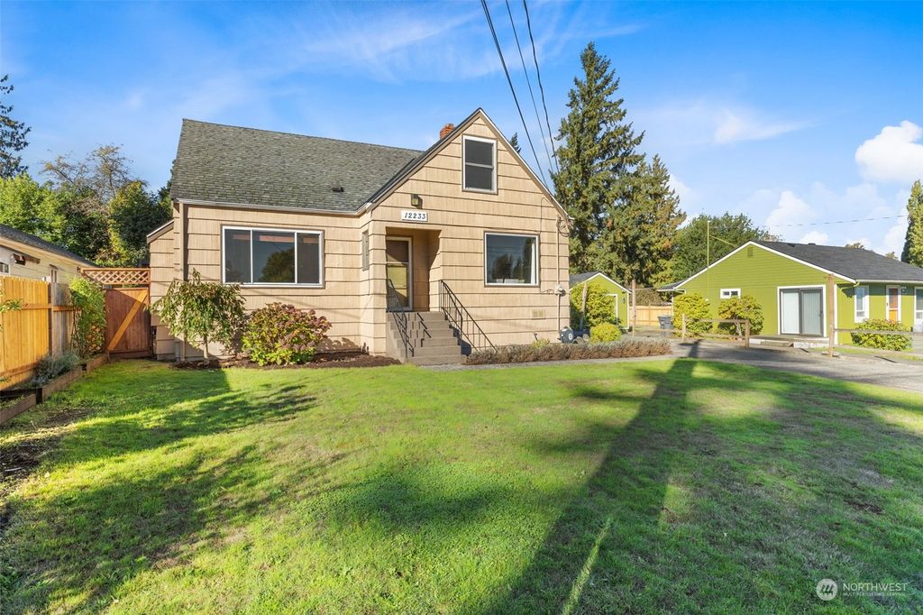 Photo of 12233 22nd Avenue S, Seattle, WA 98168 (MLS # 2173131)