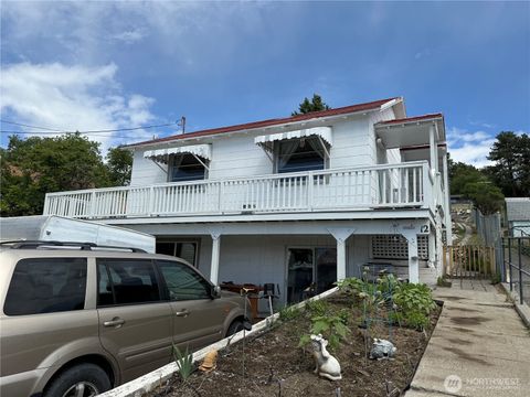 Photo of 12 Dewberry Avenue W, Omak, WA 98841 (MLS # 2376198)