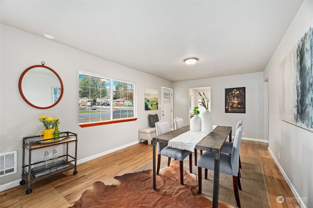 Photo of 11204 3rd Avenue S, Seattle, WA 98168 (MLS # 2327091)