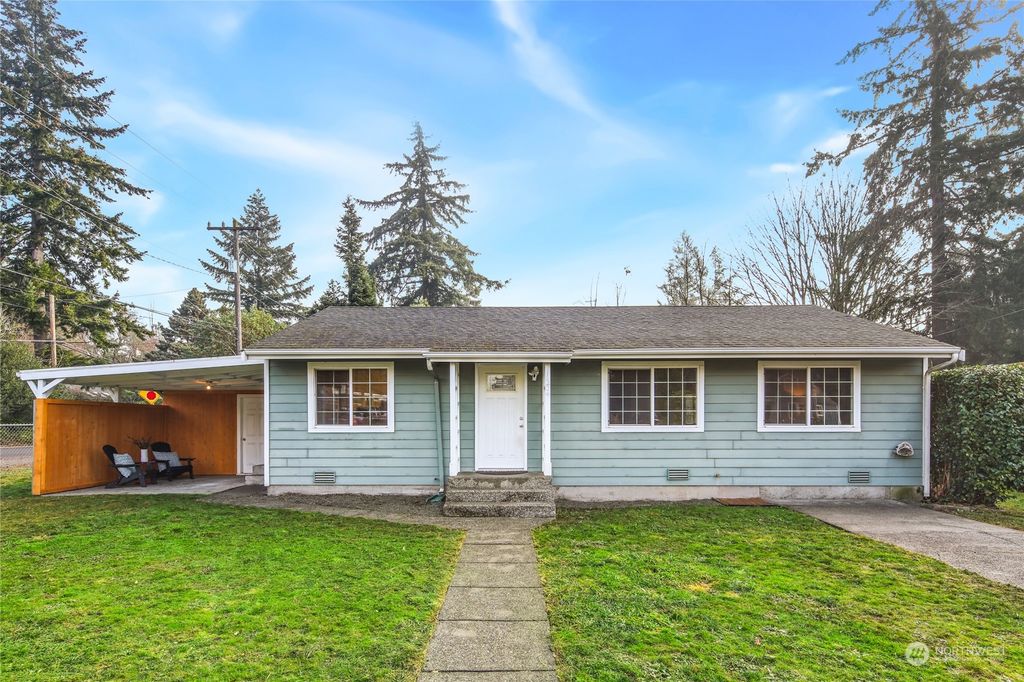 Photo of 11204 3rd Avenue S, Seattle, WA 98168 (MLS # 2327091)