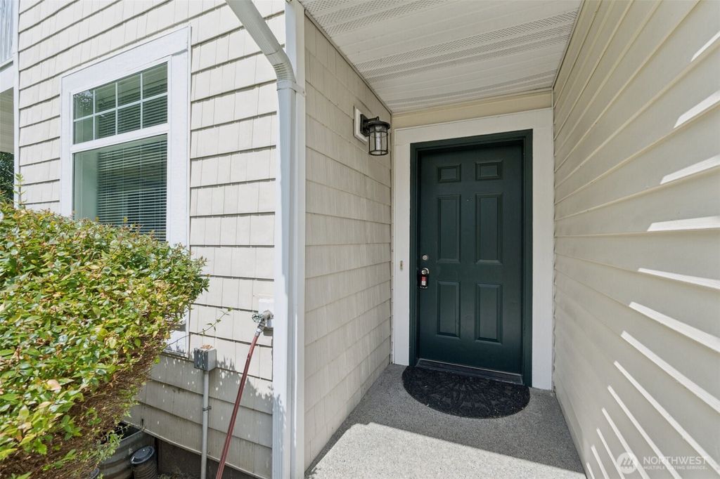 Photo of 5812 S 234th Street, Kent, WA 98032 (MLS # 2396408)