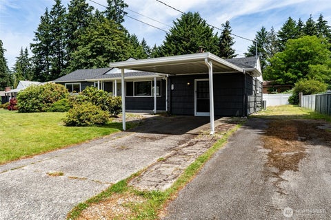 Photo of 3 Fir Glen Drive SW, Lakewood, WA 98498 (MLS # 2539789)
