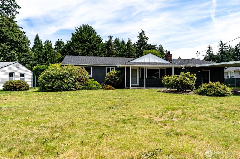 3 Fir Glen Drive SW