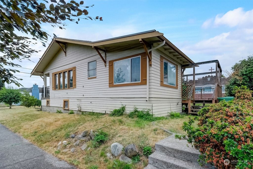 Photo of 4600 SW Graham Street, Seattle, WA 98136 (MLS # 2143317)