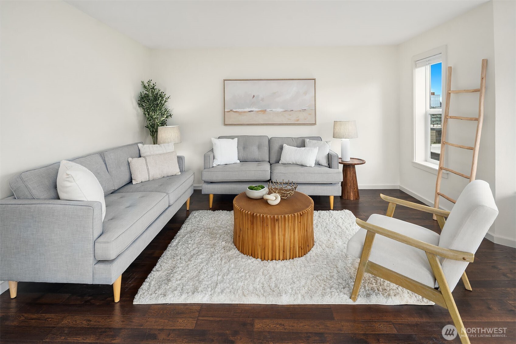 500 Aloha Street E307