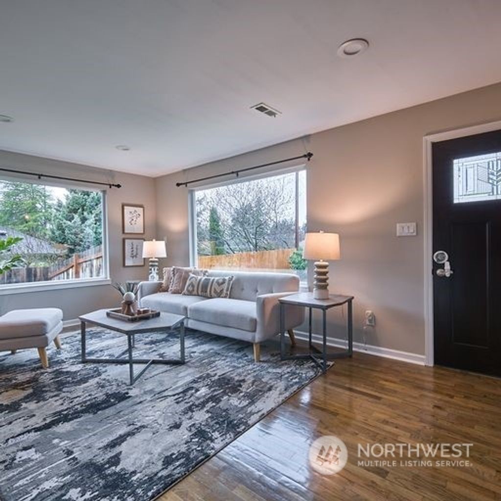 Photo of 11005 SE 173rd Street, Renton, WA 98055 (MLS # 2027940)